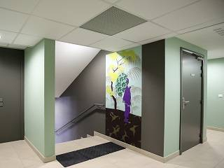 Si l'en-tête du support est défini sur image, ajoutez l'image ci-dessous.